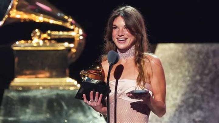 Amy Allan: An Enigmatic Singer-Songwriter