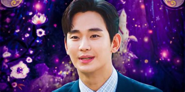 Everything You Need To Know About Kim Soo Hyun's Age