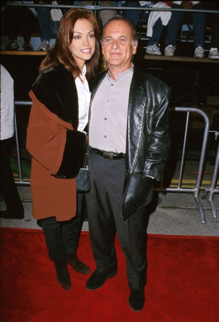 Is Joe Pesci Still Married? Find Out The Truth