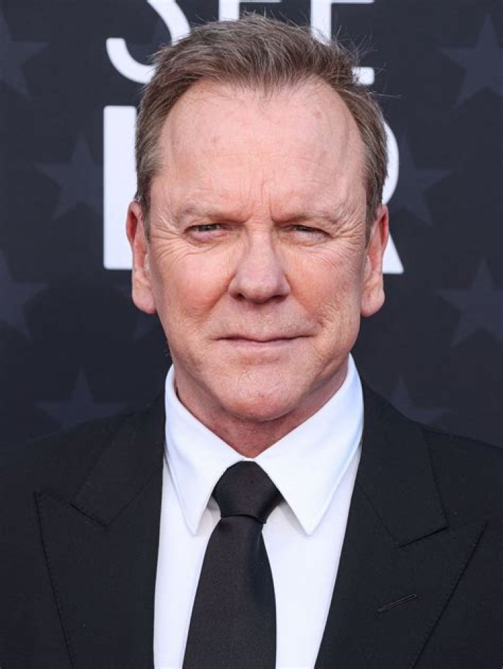 Kiefer Sutherland's Stature: Unveiling His Height