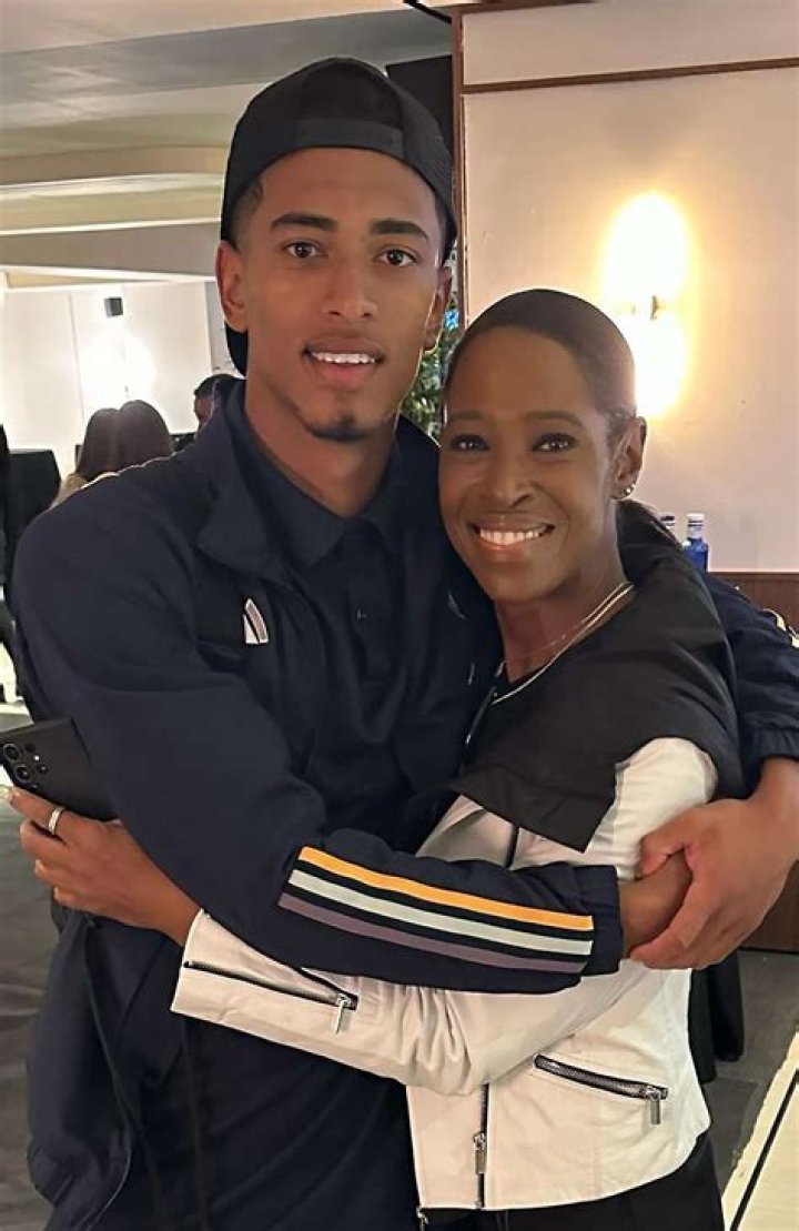 Meet Jude Bellingham's Mom: A Guiding Force In The Young Star's Life