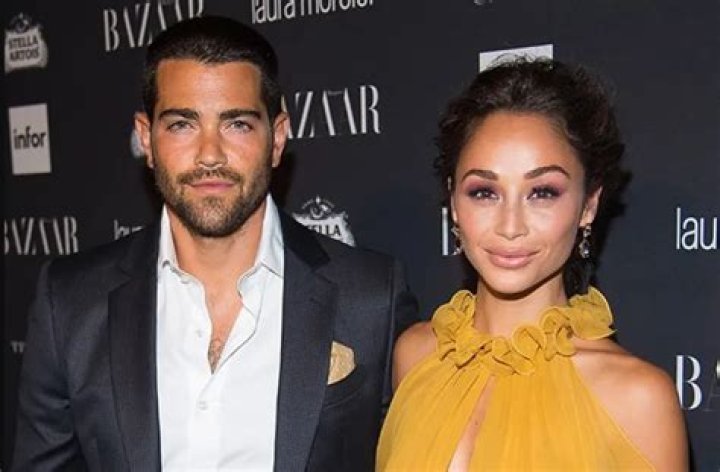 The Ultimate Guide To Jesse Metcalfe's Wedding