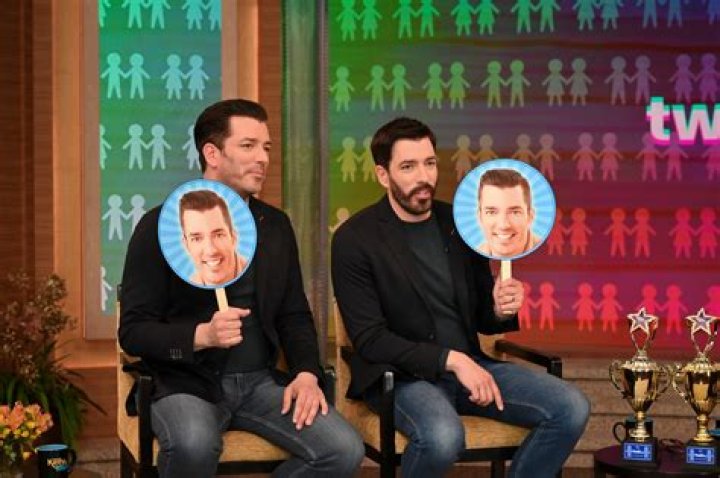 What SUV Does Drew Scott Drive?