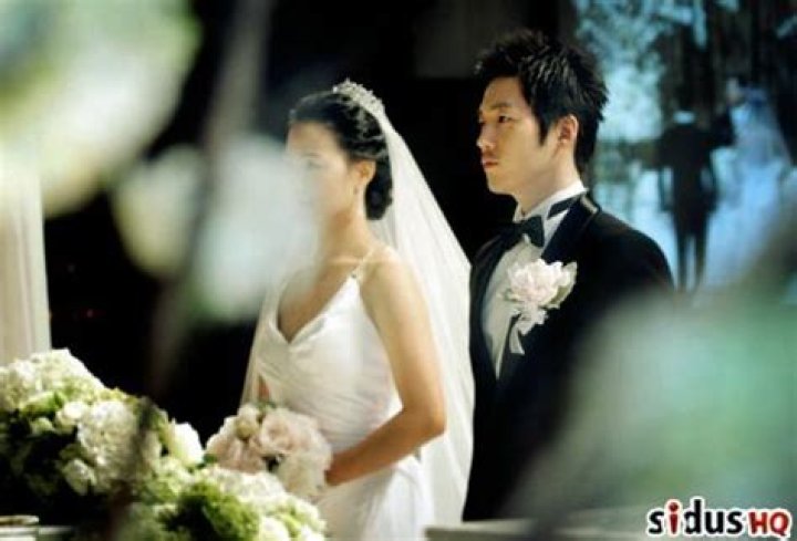 Who Did Jang Hyuk Marry? - Relationship History Unveiled